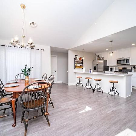 New Beautiful 3 Bedroom Condo In Bettendorf Luaran gambar